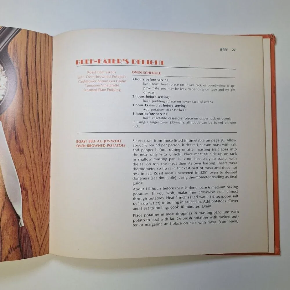 Betty Crockers Easy Oven Cook Book Meals Recipe 1973 Orange‎ Hardcover Dinner